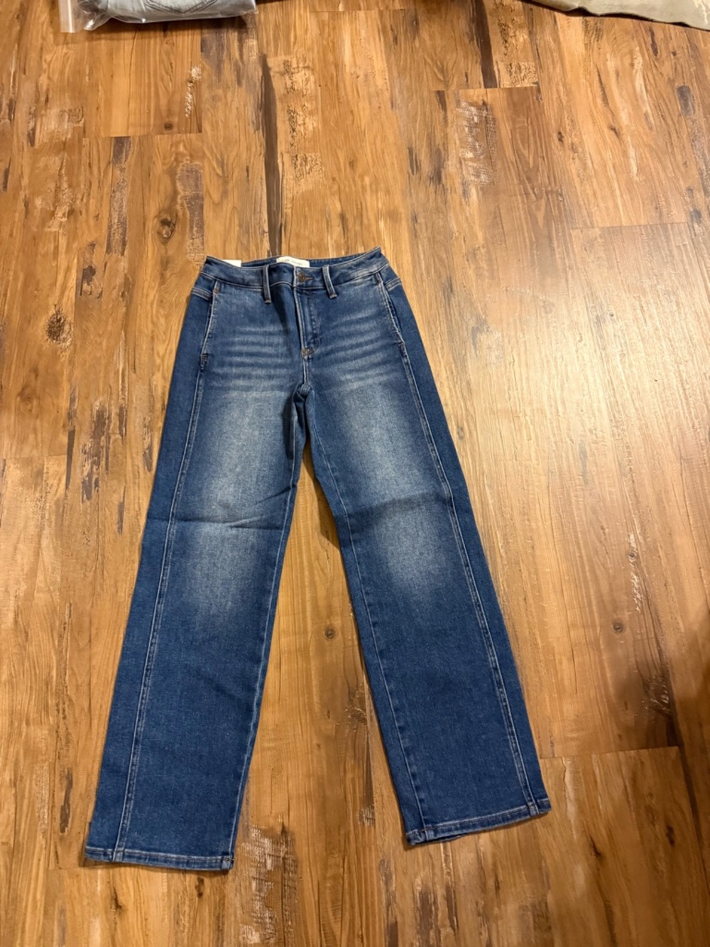 Classic Straight Leg Women's Jeans - Blue